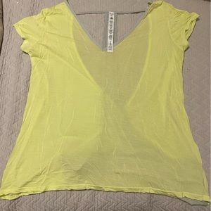 Alo Yoga Open Back Top? Size Medium